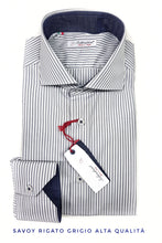 Carica l&#39;immagine nel visualizzatore di Gallery, Camicia Uomo puro cotone a righe grigia alta qualità bacchettino rigato grigio titolo 120 made in italy
