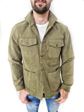 Carica l&#39;immagine nel visualizzatore di Gallery, Giacca Overshirt  Sahariana Safari verdone militare 4 tasche gabardina 100% cotone Made in italy
