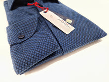 Carica l&#39;immagine nel visualizzatore di Gallery, Camicia uomo jeans blu denim FANTASIA FASHION  puro cotone made in Italy Blue Navy shirt
