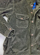 Load image into Gallery viewer, Giacca Sahariana velluto verdone scuro 4 tasche Overshirt Safari 100% cotone Made in italy
