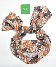 Load image into Gallery viewer, Turbante Fashion in cotone Fantasia design foliage  21 Made in Italy
