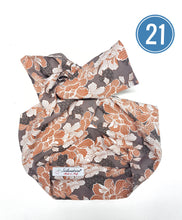 Load image into Gallery viewer, Turbante Fashion in cotone Fantasia design foliage  21 Made in Italy
