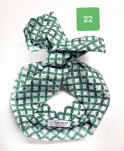 Carica l&#39;immagine nel visualizzatore di Gallery, Turbante Fashion in cotone Fantasia design green 22 Made in Italy
