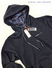 Load image into Gallery viewer, Felpa Blu con Cappuccio Design star denim made in Italy Fantasia  100% cotone -  UNISEX Sweatshirt Blue hoodie
