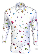Carica l&#39;immagine nel visualizzatore di Gallery, Camicia Fashion cotone fantasia mongolfiera travel cotone made in italy
