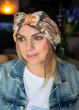 Load image into Gallery viewer, Turbante Fashion in cotone Fantasia design foliage  21 Made in Italy
