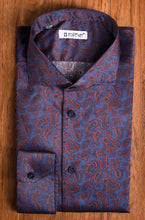 Load image into Gallery viewer, Camicia blu cotone fantasia floreale cachemire elegante made in italy
