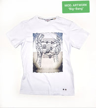 Carica l&#39;immagine nel visualizzatore di Gallery, T-shirt made in Italy fantasia Big Bang 100% cotone jersey pettinato
