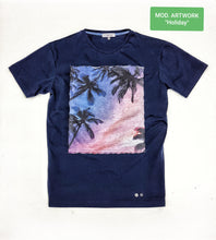 Load image into Gallery viewer, T-shirt made in italy 100% cotone jersey pettinato &quot;MODELLO PALMS&quot;
